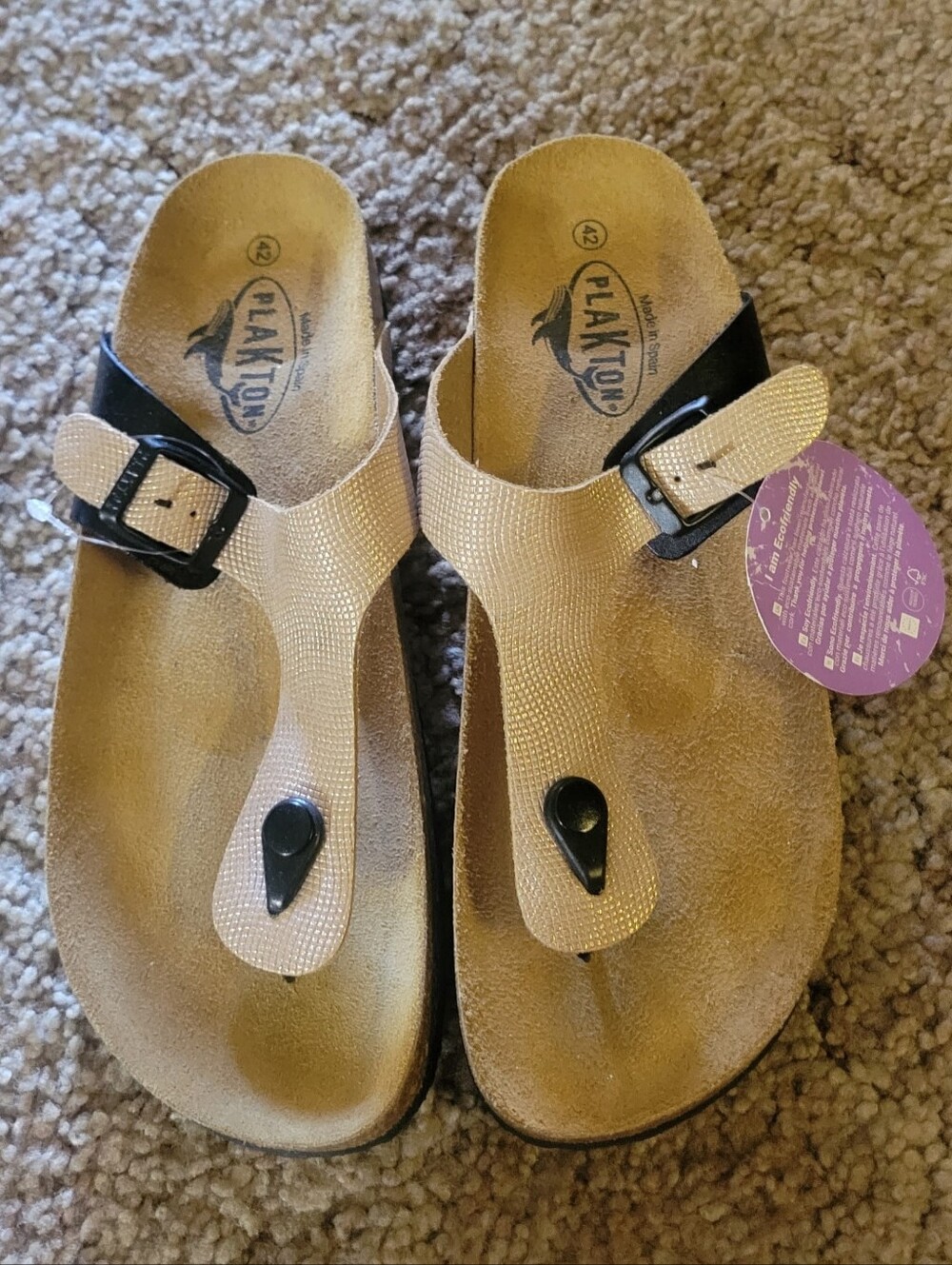 Women's Plakton Cork Footbed Thong Sandals. Size 10